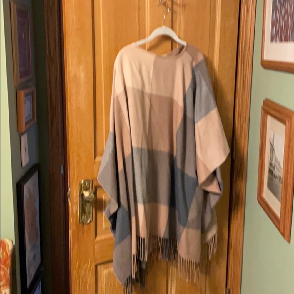 A new Day Poncho